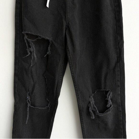ASOS extreme distressed black high rise mom jeans - Picture 3 of 8